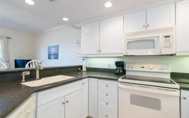 Terrace Condo 2 by RedAwning