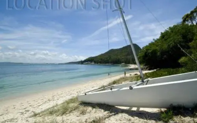 Shoal Towers, Unit 5/11 Shoal Bay Road