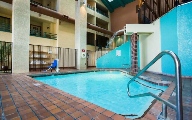 Sun Lodge of Angel Fire