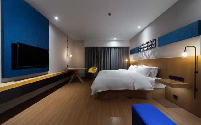 Lefu Hotel