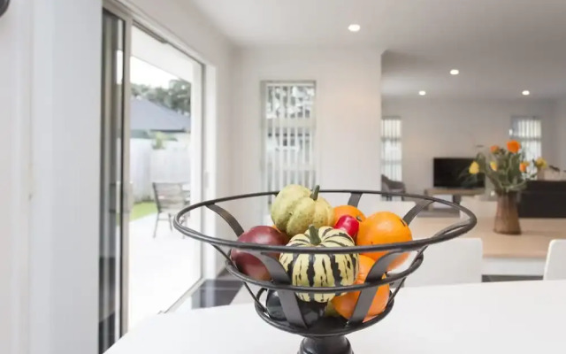 Coastal Walkway Charmer