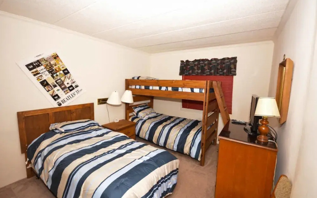 Diamond Head 312  - 2 Br Condo