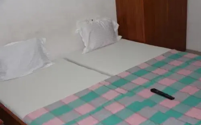 R M Guest House
