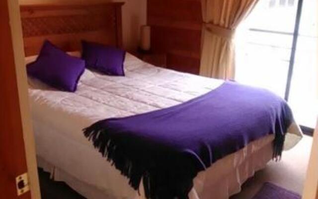 Cabañas y Hostal Costa Lago Villarrica