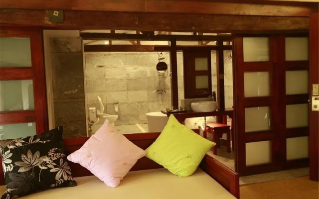 Xishaungbanna Yuanlainajia Inn