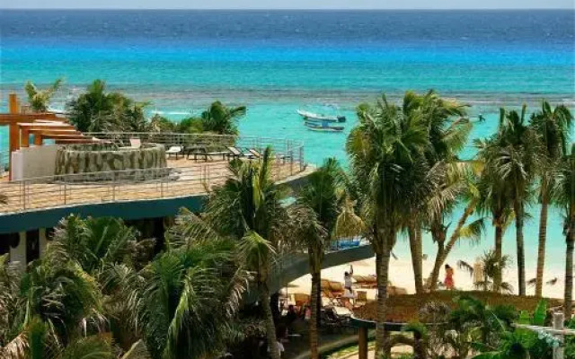 The Elements by Sun and Sea Rentals