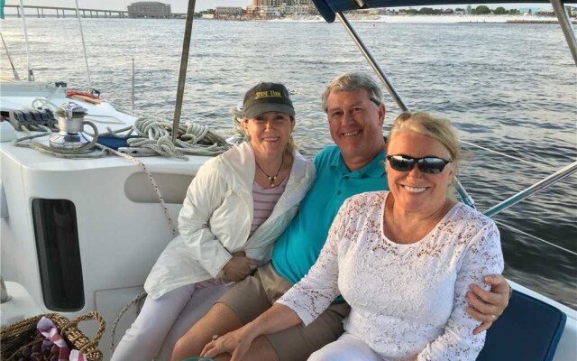 Nautilus 3605 Waverly by RedAwning