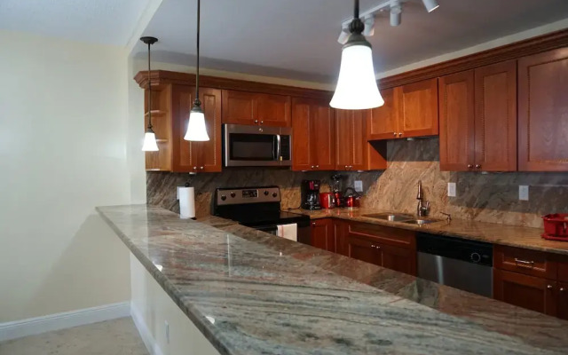 Collins Avenue Apartment
