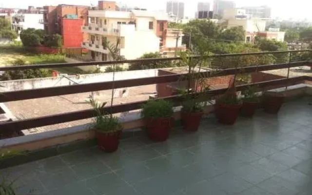 Urban Inn By Laurent & Benon – Dlf Phase 3
