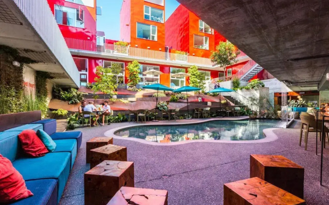 Playful 1BR Hillcrest Suites by Sonder