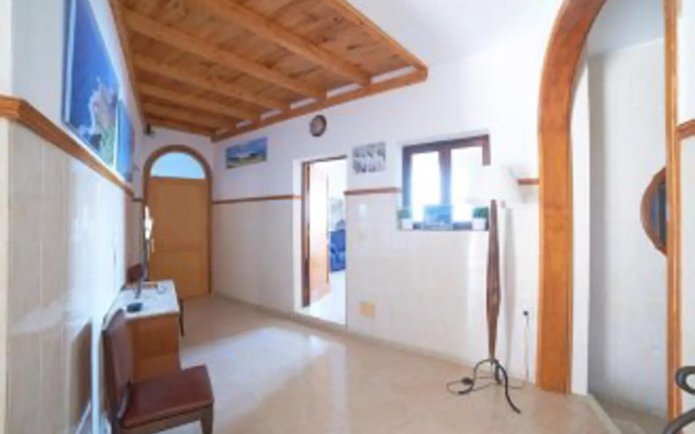 El Picacho in shared house with terrace