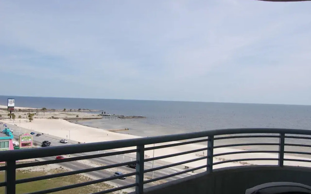 Ocean Club 607
