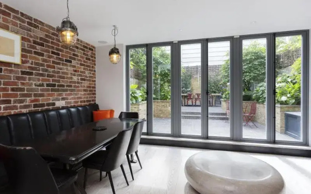 Veeve  Kingly Kensington 5 Bed House On Argyll Road