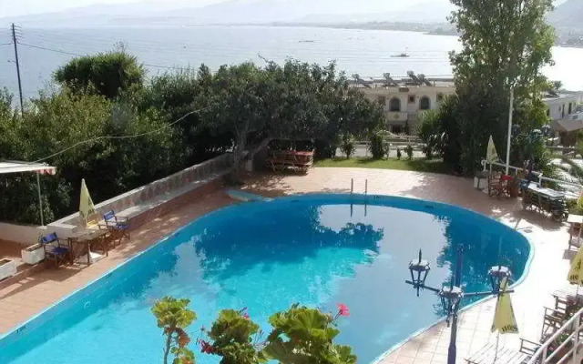 Penelope Apartments
