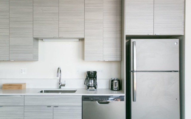 Industrial Wicker Park Suites by Sonder