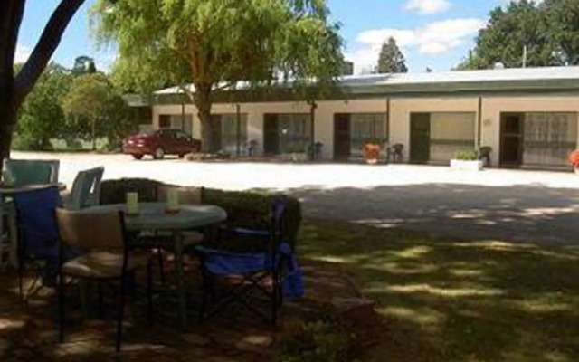 Yea Motel