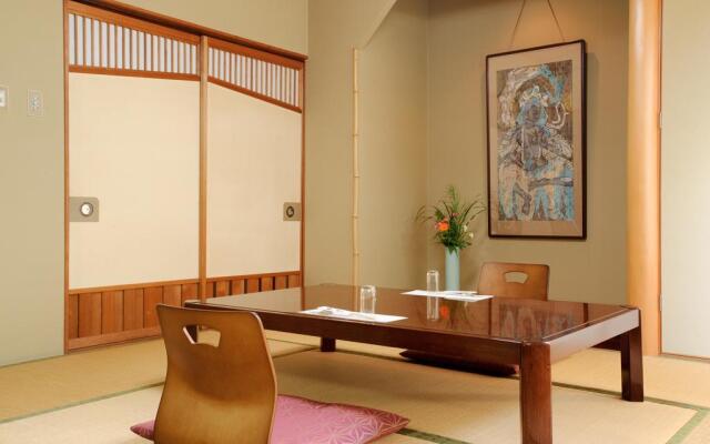 Kappo Ryokan Shiroyama