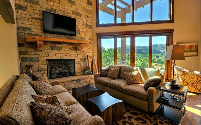 Abode Atop Park City