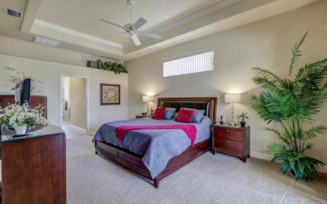 Majestic_by_Cape_Harbour