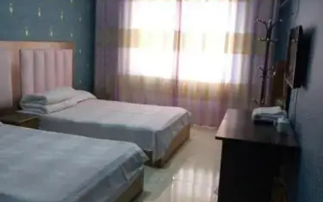 Hongyan Inn