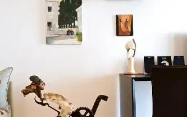 Gerakari Suites