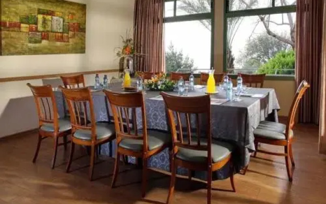 Nir Ezion Hotel Resort