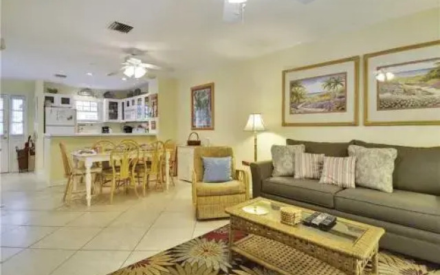 A Place In Paradise (Townhouse)
