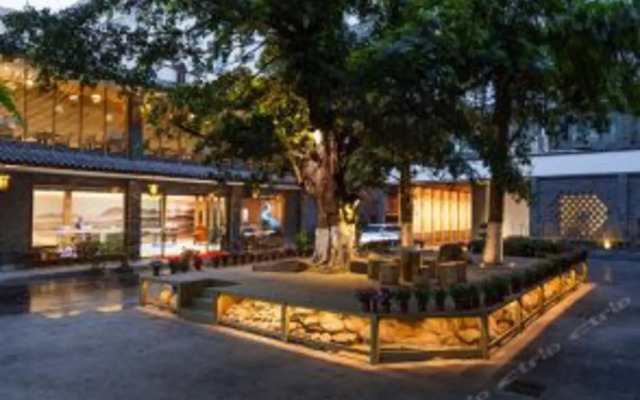 Lancheng Yuerong Boutique Hotel