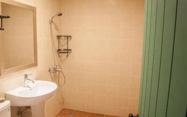 Yimisunlight B&B
