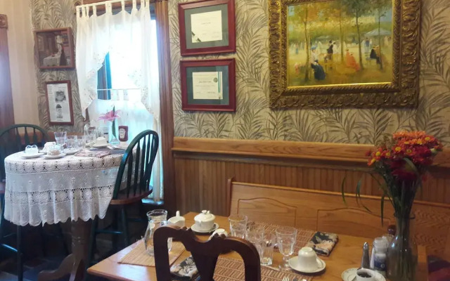 Barclay Heights B&B at Smythe House