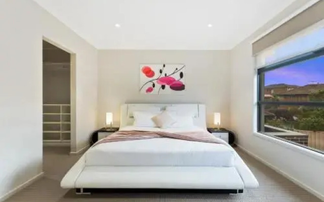 Villa Athena - Melbourne