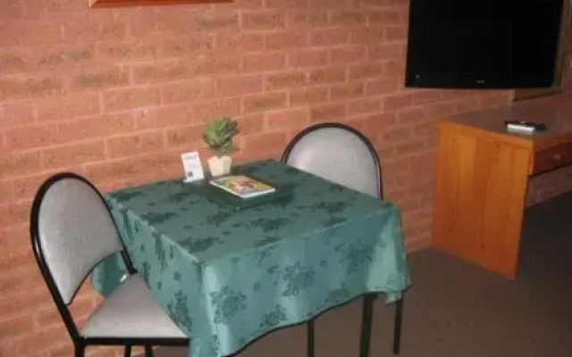 Country Roads Motor Inn Narrandera