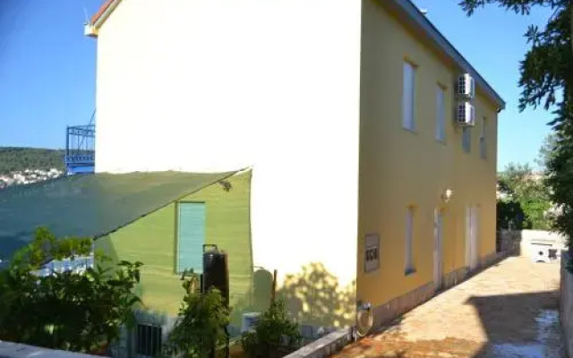 Planikovica Apartments