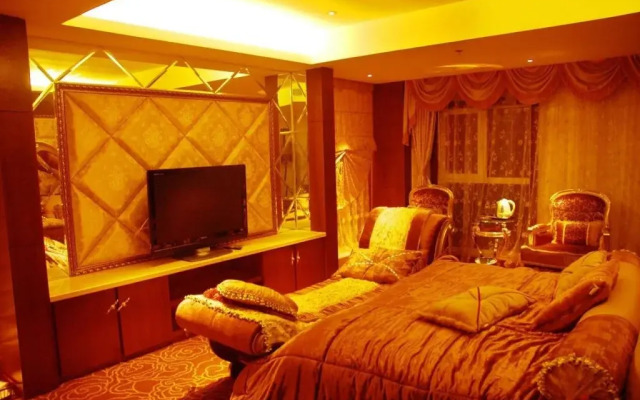 Longyue International Business Hotel