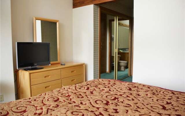 Chimney Ridge Townhomes Unit 517 by RedAwning