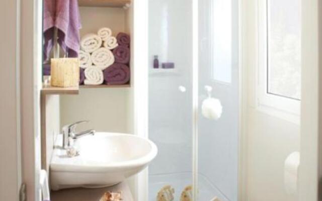 Micanovi Dvori Mobile Home Village Zrmanja