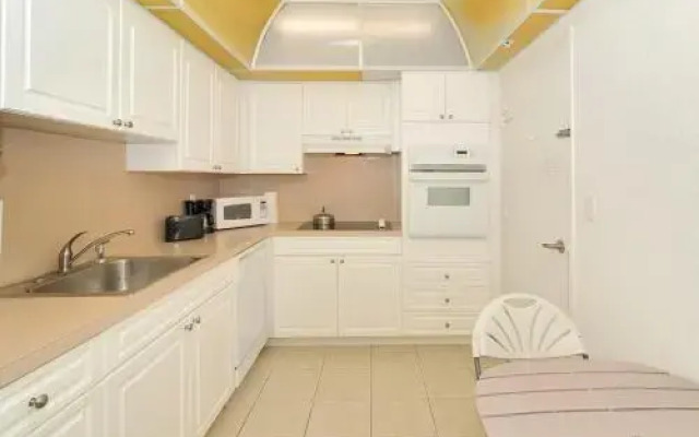 Apartment Hallandale L15