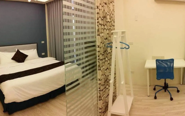 Yilan Night B&B
