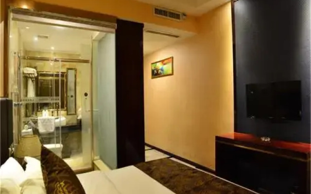 Lavande Hotel Wuhan Wujia Mountain Branch