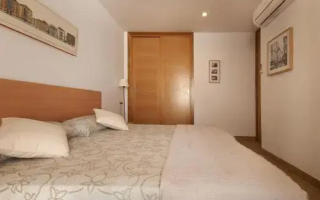 Molins 5 near the sea