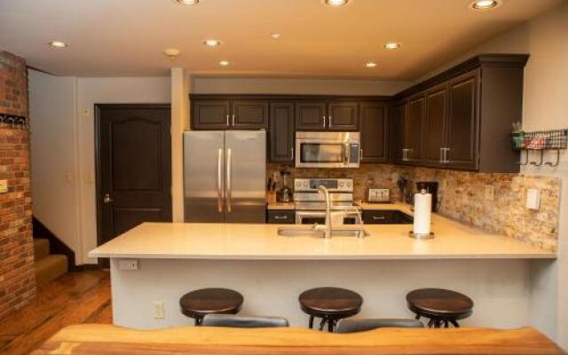 312 Aspenwood Lodge - 2 Br Condo