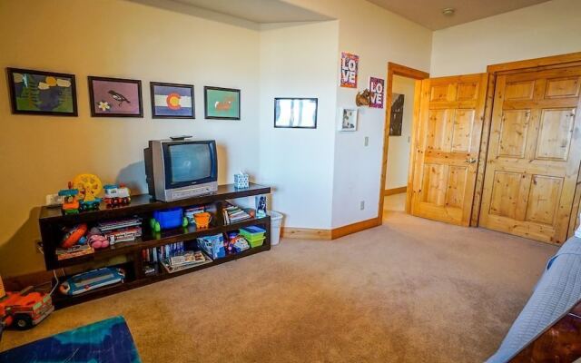 Whispering Aspens - 6 Br Home