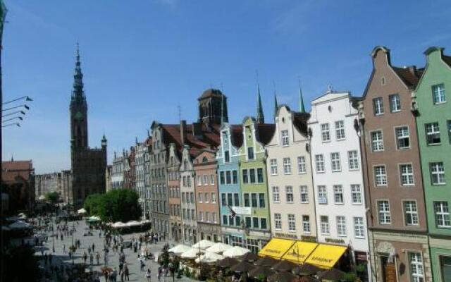 Grand-Tourist Area Neptun Apartments