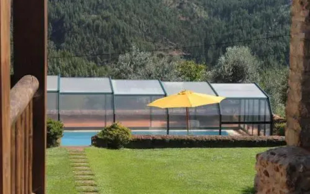 Casas do Favacal