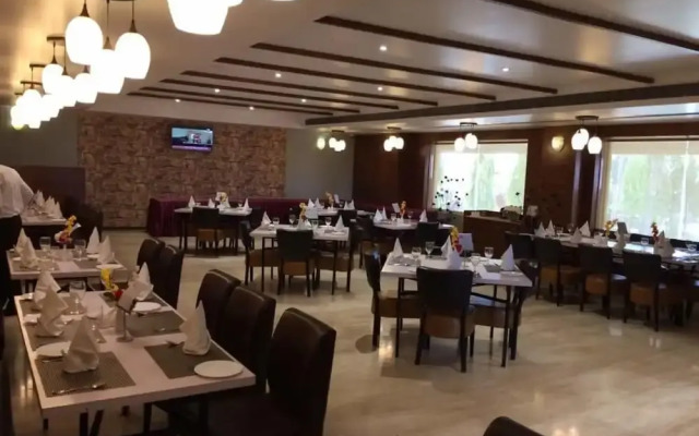 Shanti Clarks Inn Suites