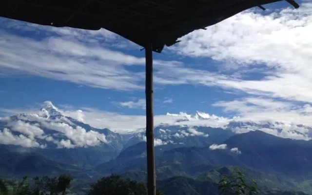 Bhanjyang Village Lodge