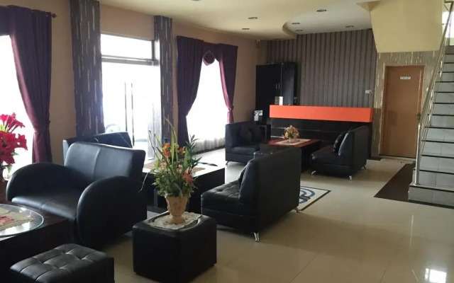 OYO 2255 Hotel Triantama