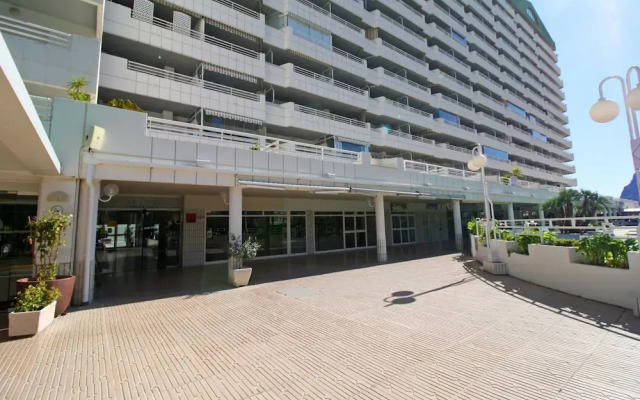 Esmeralda Apts.
