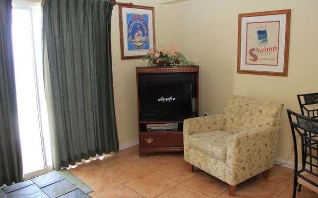 Seacrest 807 by RedAwning