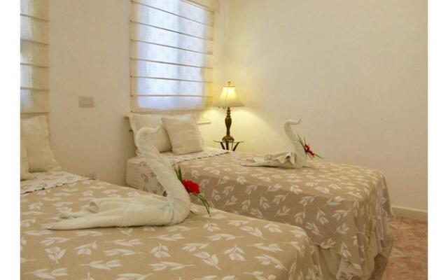 Casa Max Playa del Carmen by RedAwning